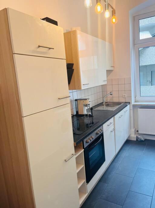 Kuenstlerisches Apartment كارلسروه المظهر الخارجي الصورة